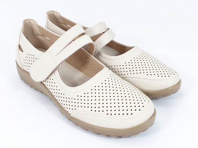 Pantofi dama bej Zoia